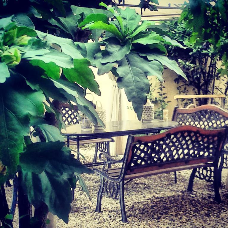 Giardino Della Melagrana Bed and Breakfast Florens Exteriör bild