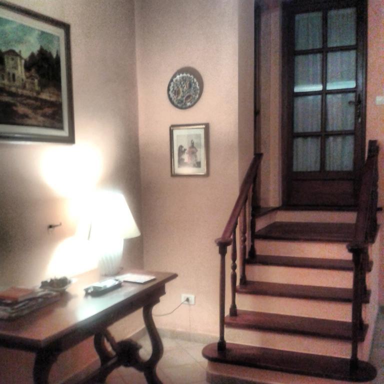 Giardino Della Melagrana Bed and Breakfast Florens Rum bild
